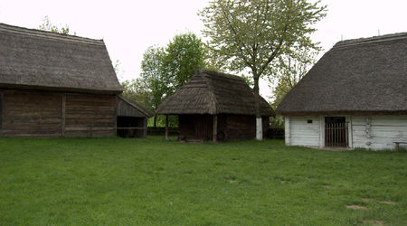 326112 - Dziekanowice Majówkowo – Polska