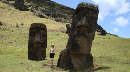 Rano raraku – Wyspa Wielkanocna, Chile