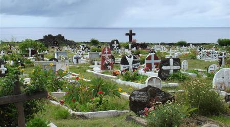 Tutaj mozna lezec – Wyspa Wielkanocna, Chile