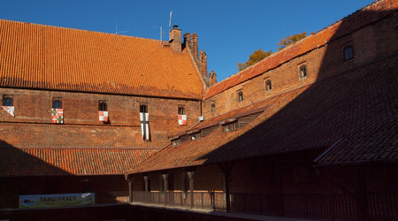 dziedziniec zamku – Nidzica, Polska