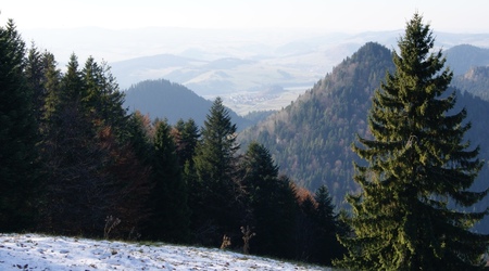 pierwszy śnieg – Trzy korony, Polska