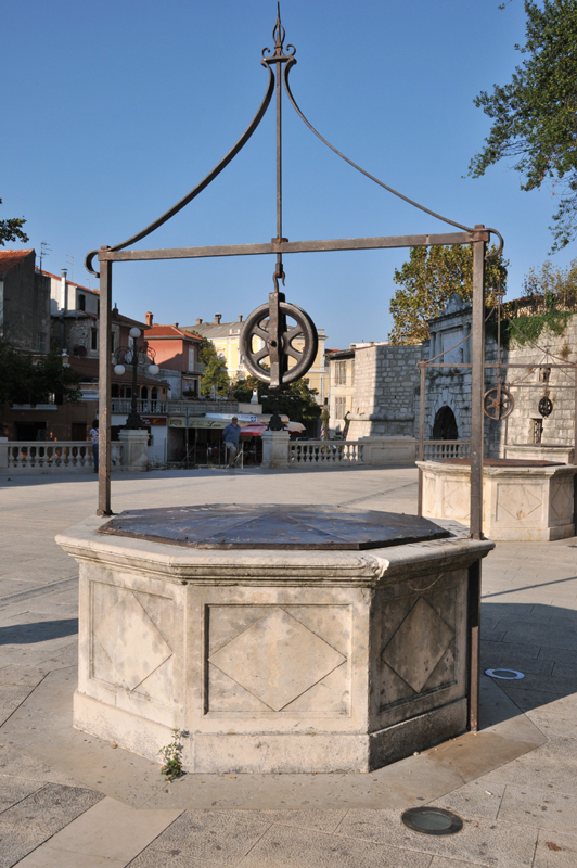 Zadar  18 Plac pięciu studni