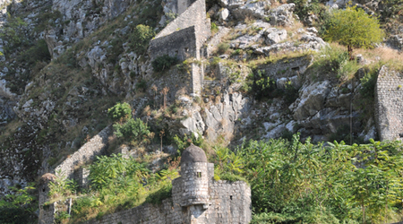 Kotor  47 Mury obronne – Czarnogóra
