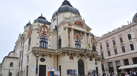 Pecs  55 teatr – Węgry