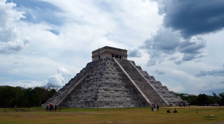 El Castillo, Chichen Itza, Meksyk – Miejsca Święte, Konkursy