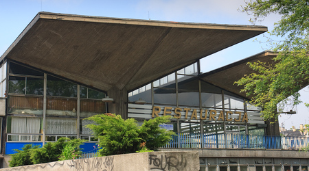 brutal wschód – Katowice, Polska