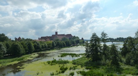 Malbork z okna pociągu – Sopot, Polska