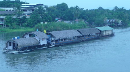 Rzeka Kwai – Kanchanaburi, Tajlandia