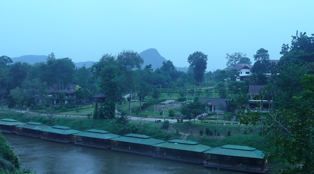 Rzeka Kwai – Kanchanaburi, Tajlandia
