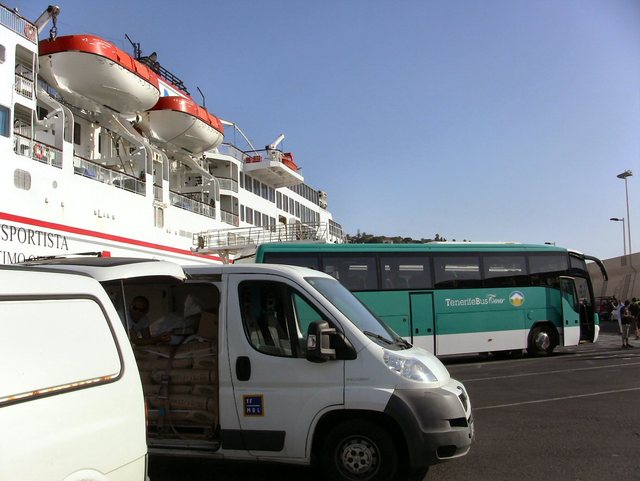 Prom "El Volcano  Tuburiente",  którym  płynąłem