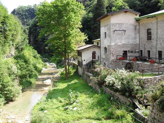 Toscolano Maderno - Muzeum Papieru