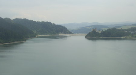 Zalew Czorsztyński – Czorsztyn, Polska