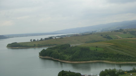 Zalew Czorsztyński – Czorsztyn, Polska