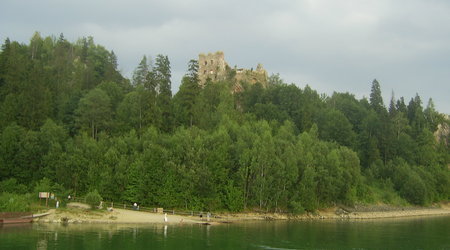 Zamek w Czorsztynie – Polska
