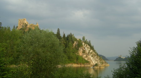 Zamek w Czorsztynie – Polska