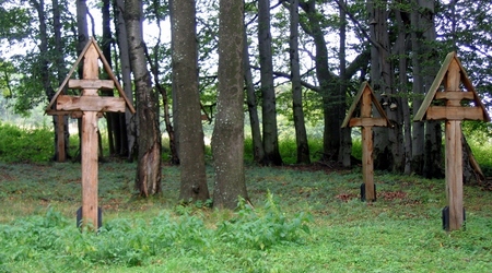 Beskid Niski - leśne krzyże – Uście Gorlickie, Polska