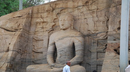 siedzący – Polonnaruwa, Sri Lanka