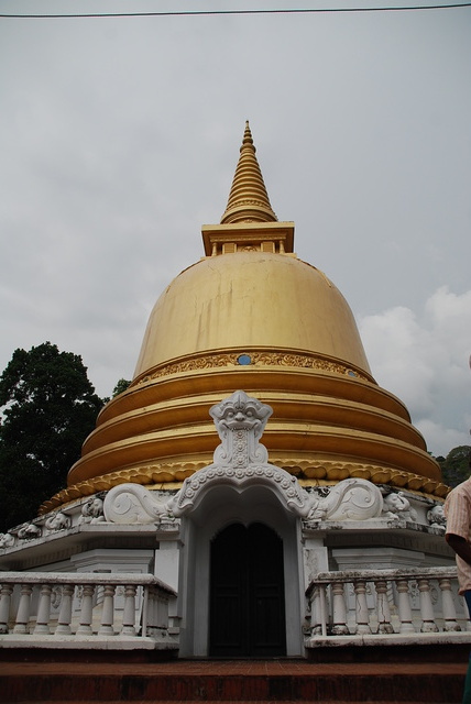 stupa – Dambulla, Sri Lanka