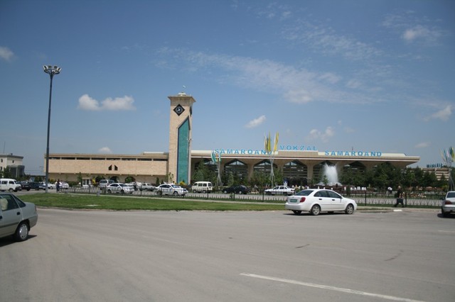Samarkanda - dworzec kolejowy