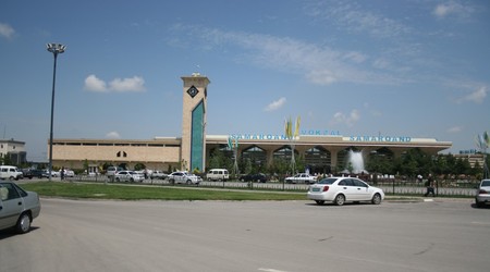 Samarkanda - dworzec kolejowy – Uzbekistan