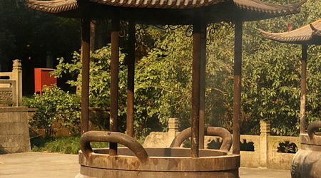 Zbocze góry Feilai Feng – Hangzhou, Chiny