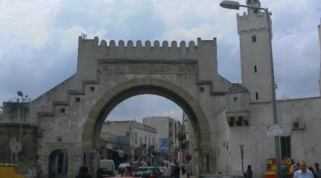Tunis – Gouvermorat de tunis, Tunezja