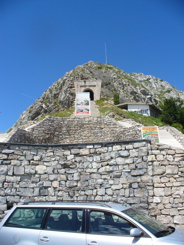 Drugi poziom góry w Lovcen