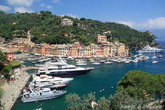 Portofino ze wzgórza.