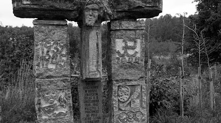 Pomnik – Borne Sulinowo, Polska