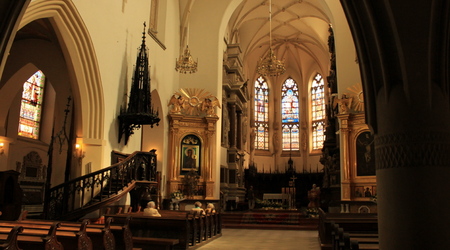 Wnętrze katedry. – Tarnów, Polska