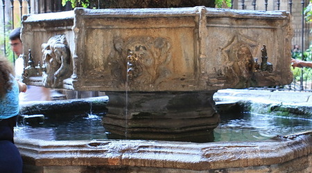 Barri Gotic, Katedra, Krużganki – Barcelona, Hiszpania