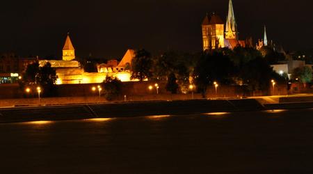 Panorama nocna6 – Toruń, Polska