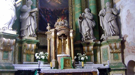 ołtarz główny – Sulejów, Polska