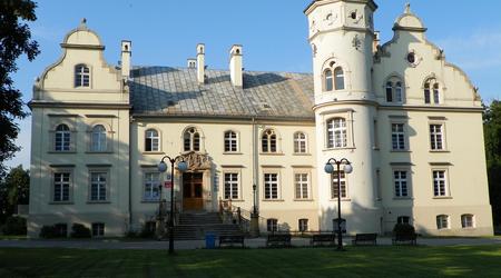 Przyszowice, niedaleko DK 44 Gliwice-Oświęcim, pałac von Raczków – Polska