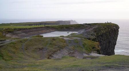 15 klify – Cliffs of Moher, Irlandia