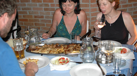 Mediterraneum...ta karczma sięnazywa... – Hvar, Chorwacja