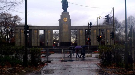 47 Tiergarten - Pomnik Żołnierzy Radzieckich – Berlin, Niemcy