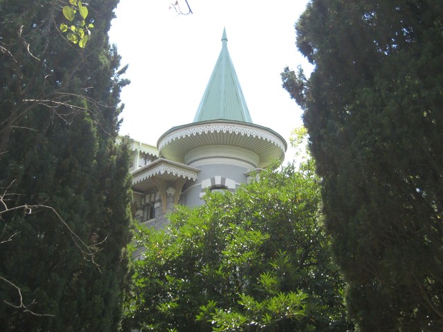 Gurzuf - sanatorium w parku