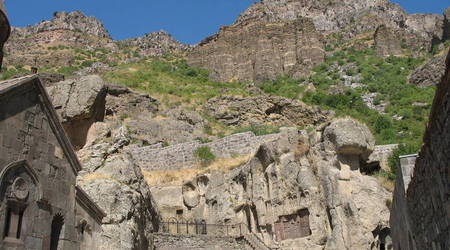 Klasztor Geghard – Armenia