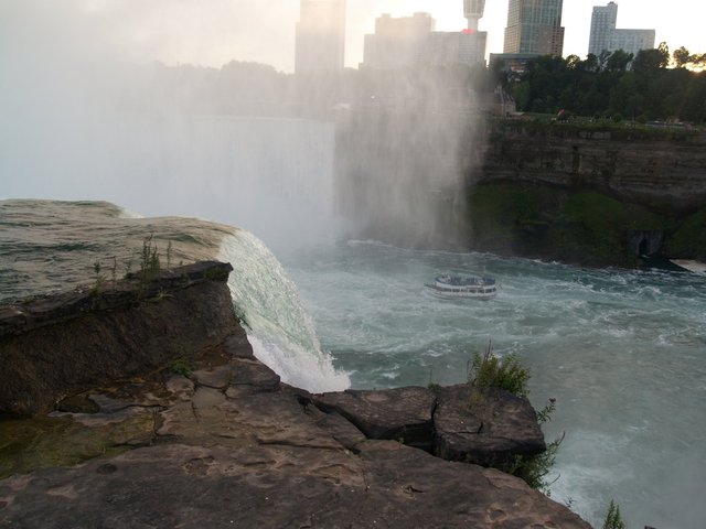 Horseshoe Falls