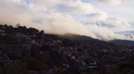 Stolica  Tegucigalpa o poranku – Copán, Honduras