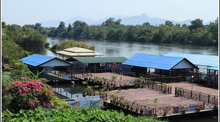 Most na rzece Kwai – Kanchanaburi, Tajlandia