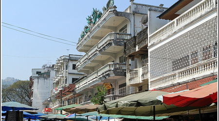 Birma, Takilek – Chiang Rai, Tajlandia