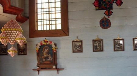 wnętrze kościoła – Tokarnia, Polska