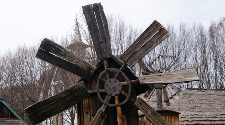 2 – Szymbark, Polska