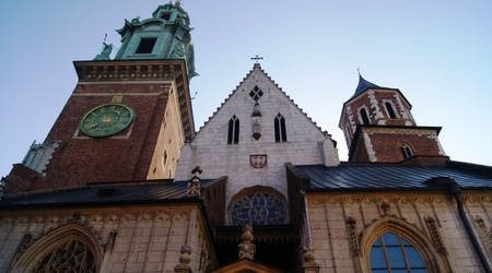 wieże katedry na Wawelu – Kraków, Polska