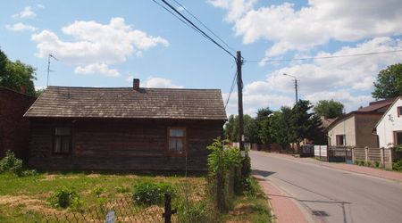 Borowno – Nieznanice, Polska