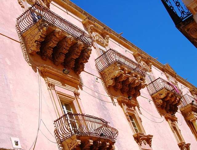 Noto
