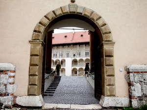 brama prowadząca na zamek