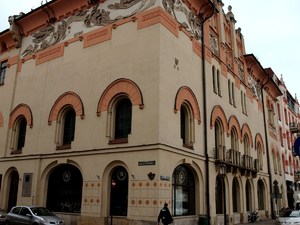 Kamienica przy Placu Szczeapńskim
